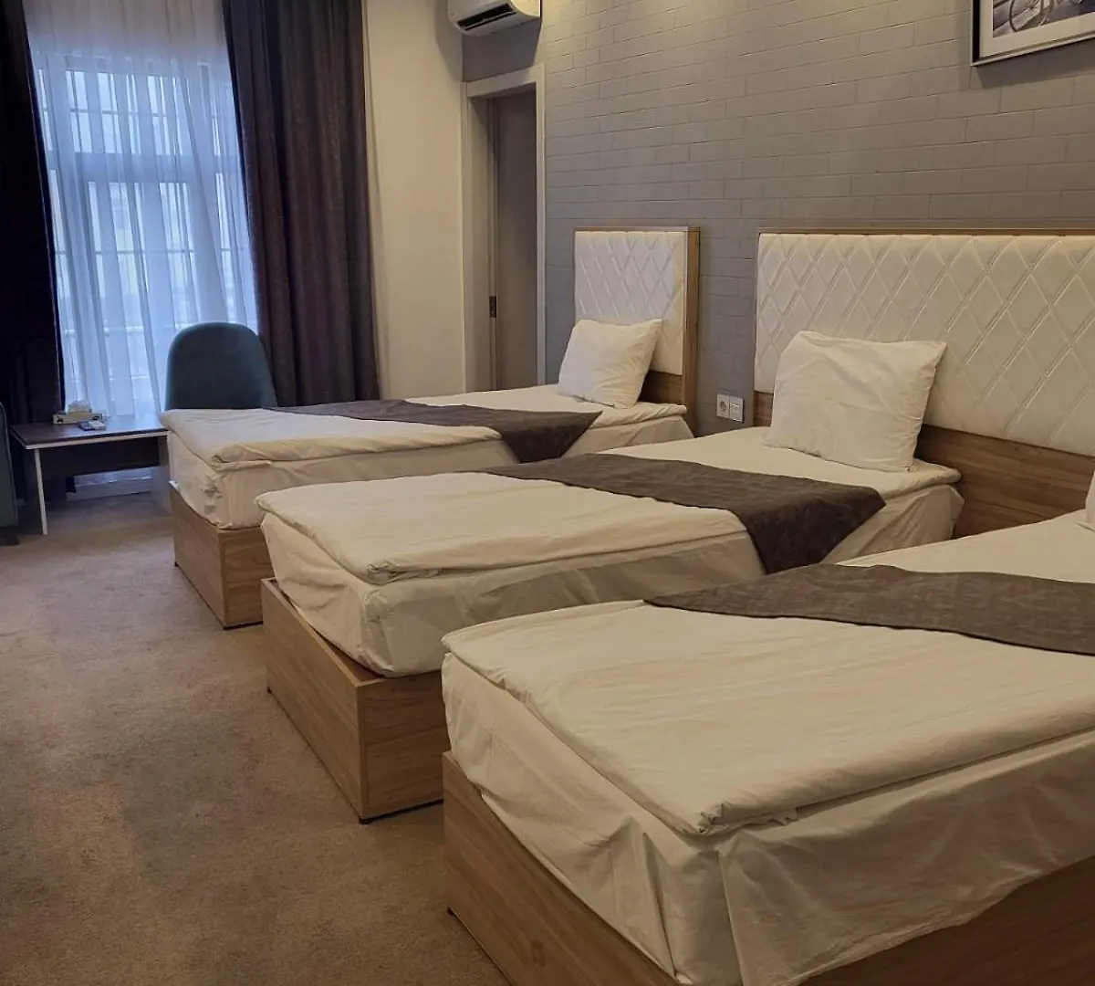 Baku Noor-Halal Hotel