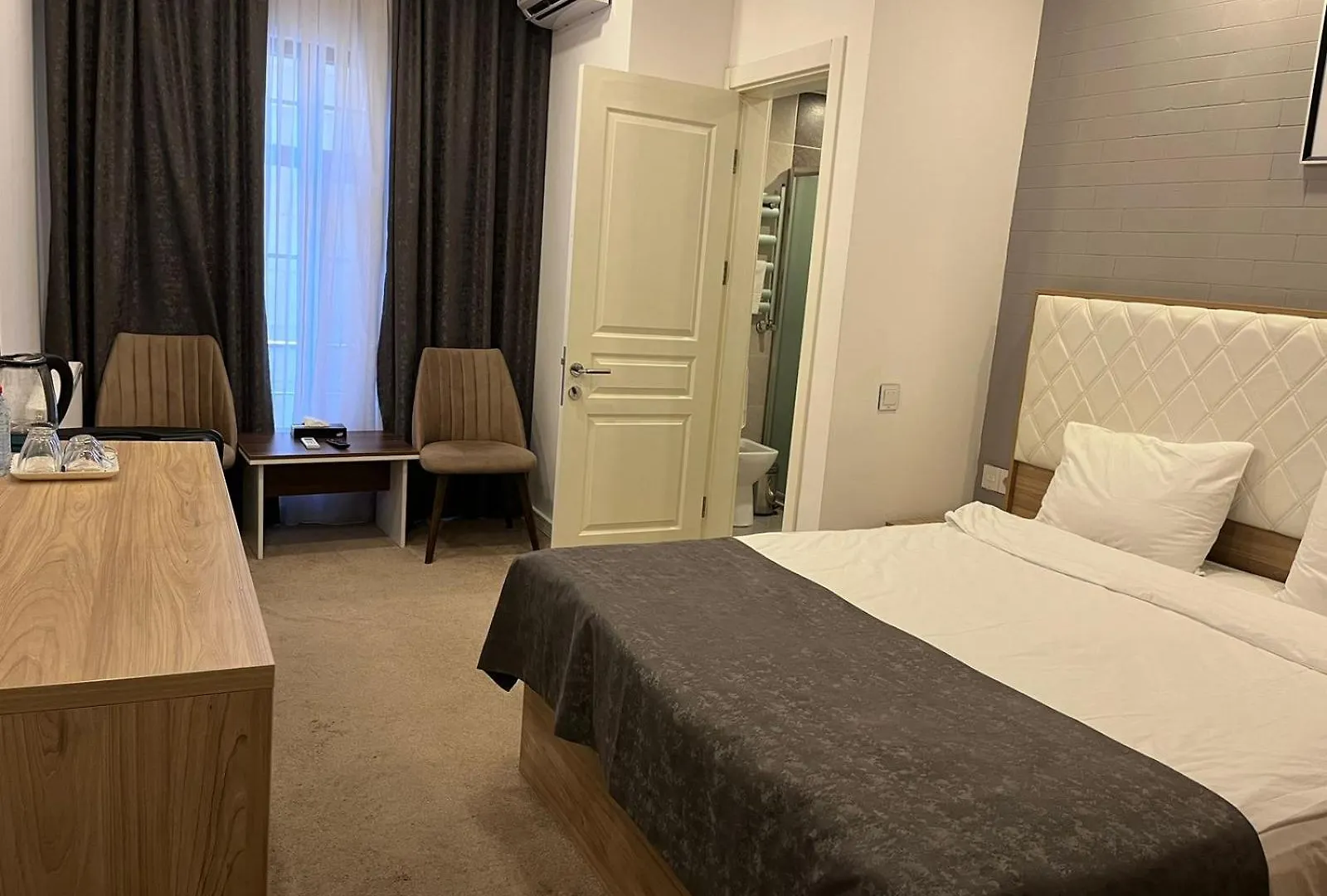 Baku Noor-Halal Hotel 0*,